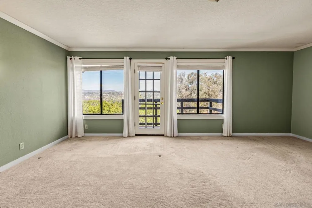3209 Mary Ln Escondido, CA 92025