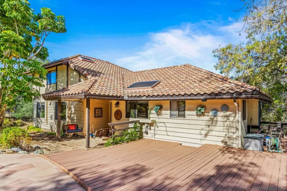 3209 Mary Ln Escondido, CA 92025