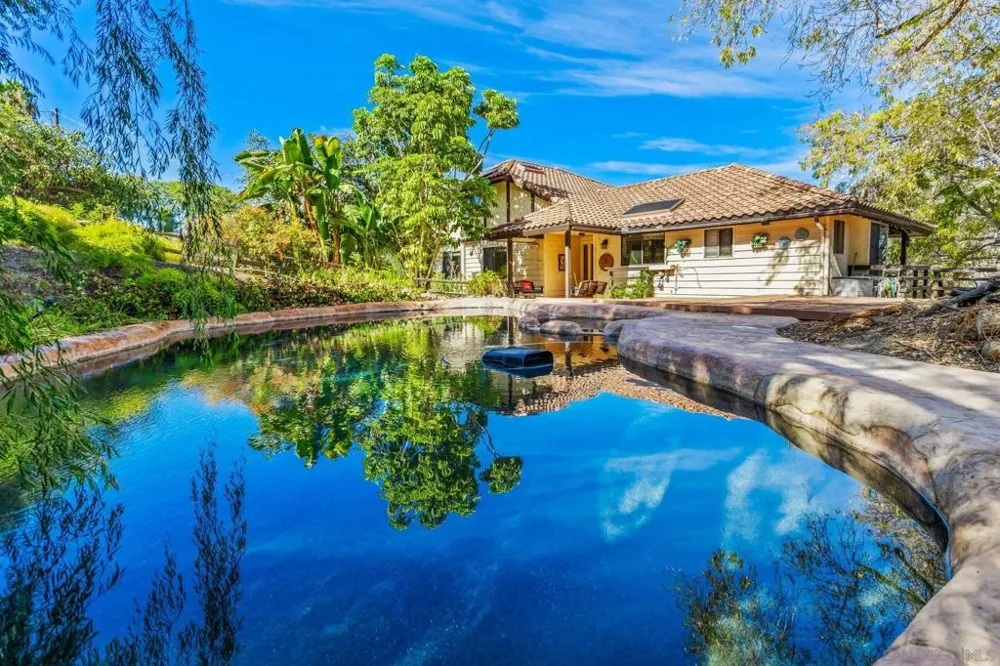 3209 Mary Ln Escondido, CA 92025