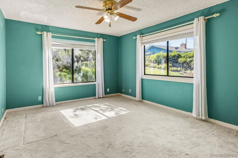 3209 Mary Ln Escondido, CA 92025