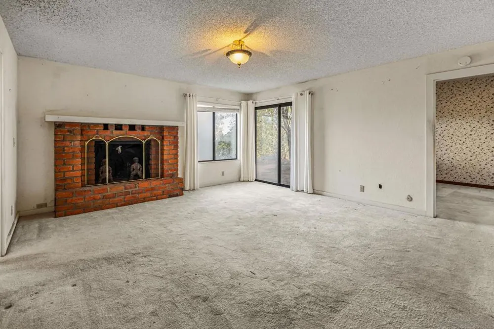 3209 Mary Ln Escondido, CA 92025