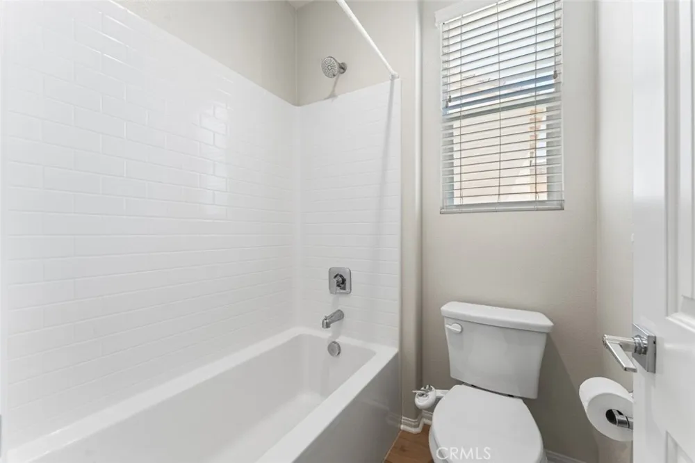 2107 Helconia Court Palmdale, CA 93551