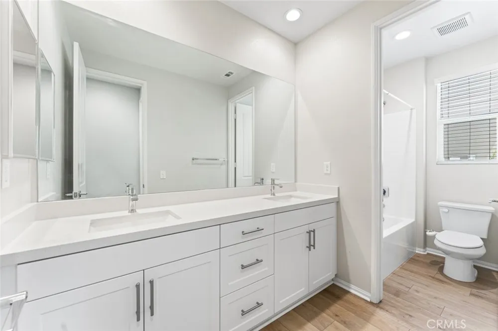2107 Helconia Court Palmdale, CA 93551