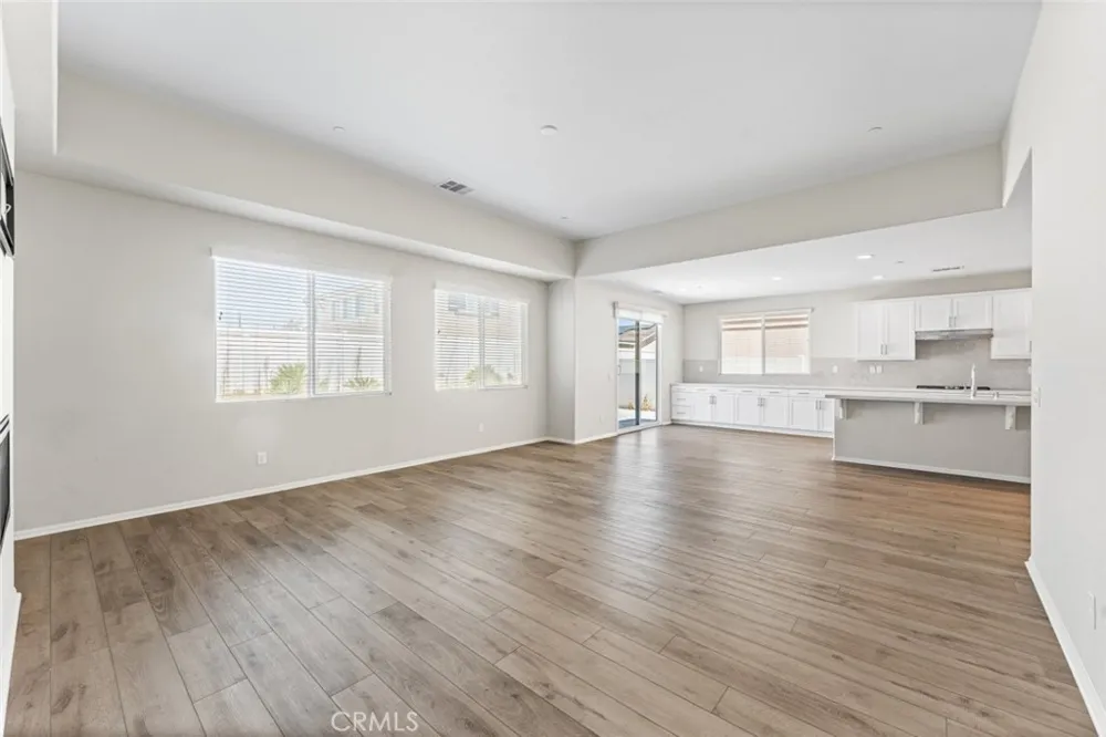 2107 Helconia Court Palmdale, CA 93551