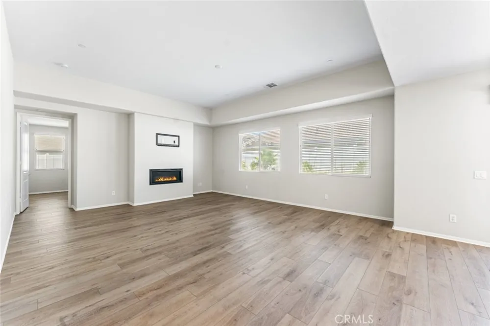 2107 Helconia Court Palmdale, CA 93551