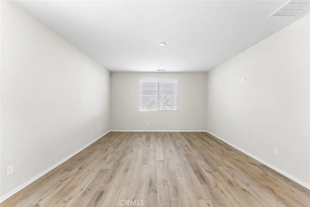 2107 Helconia Court Palmdale, CA 93551