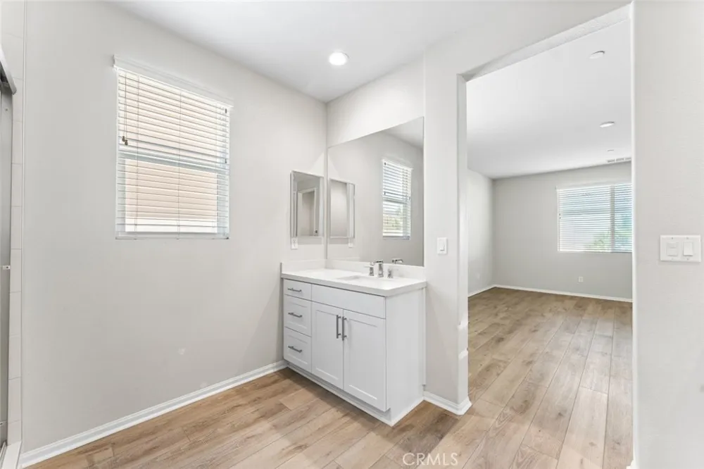 2107 Helconia Court Palmdale, CA 93551