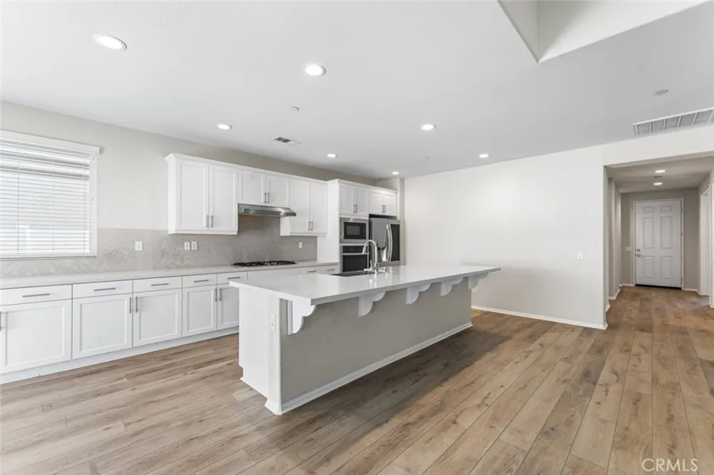 2107 Helconia Court Palmdale, CA 93551