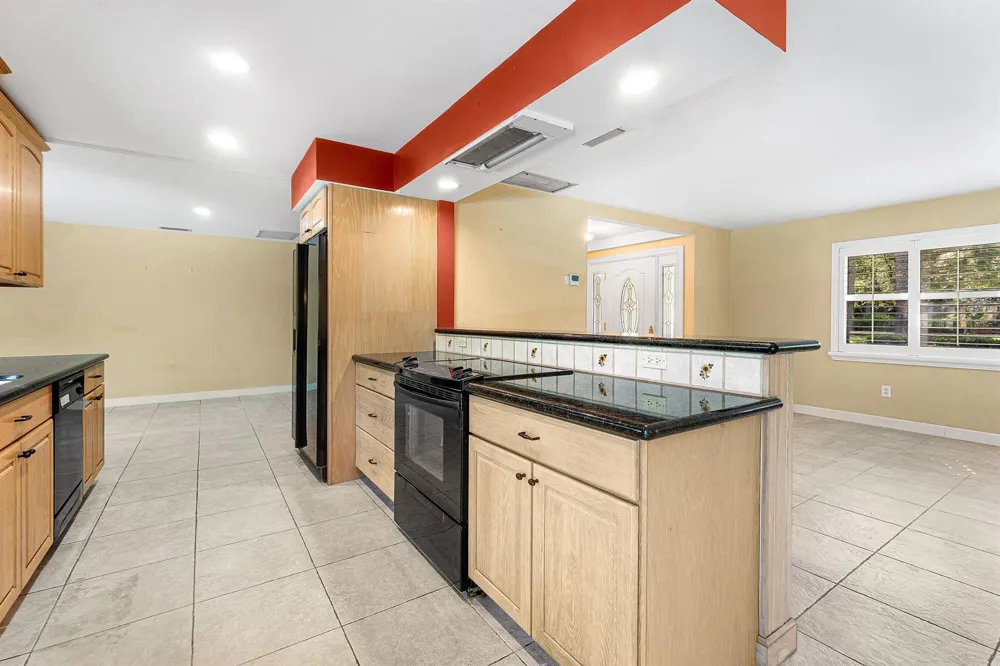 8645 Square Lake Drive Palm Beach Gardens, FL 33418
