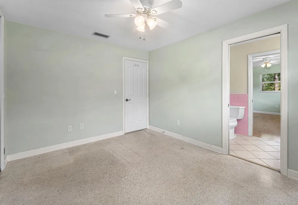 8645 Square Lake Drive Palm Beach Gardens, FL 33418