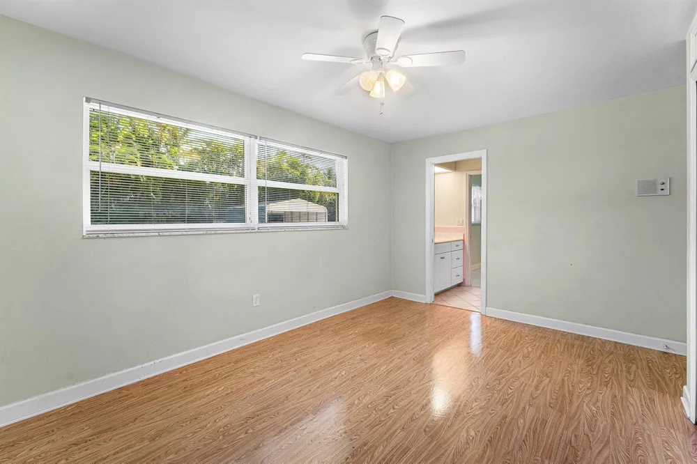 8645 Square Lake Drive Palm Beach Gardens, FL 33418