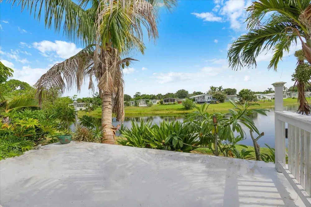 360 NE Jade Circle Jensen Beach, FL 34957