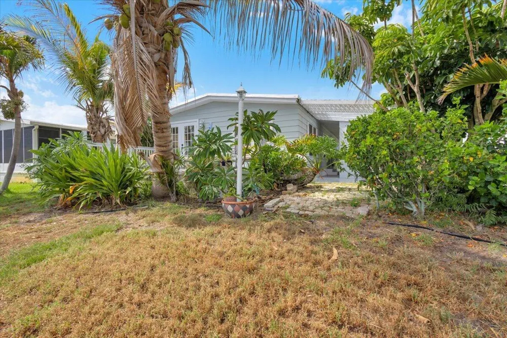 360 NE Jade Circle Jensen Beach, FL 34957
