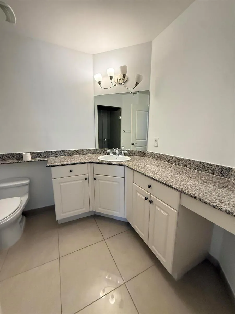 16101 EMERALD ESTATES DRIVE #153 Weston, FL 33331