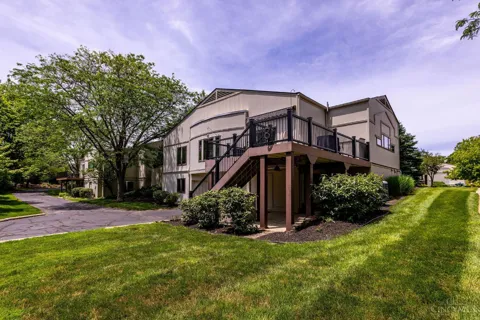 6 Chestnut Hill
