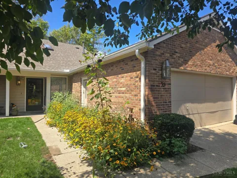 35 Evergreen Circle