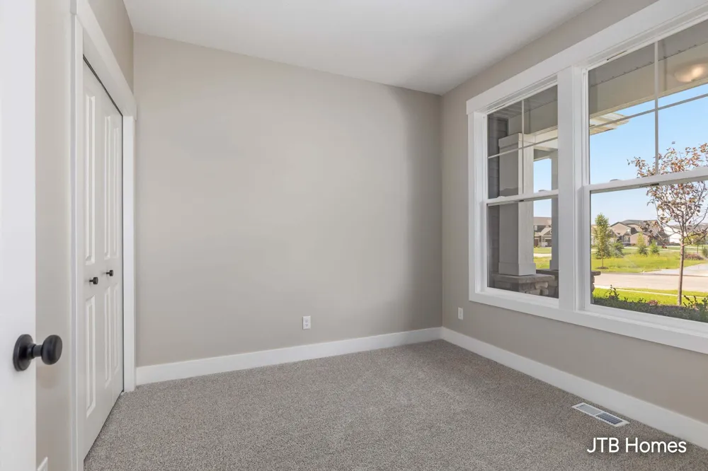 7604 Hidden Brook Lane #33 Allendale Charter Township, MI 49401