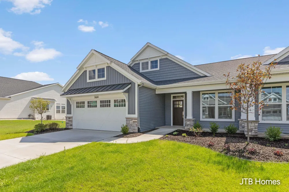 7604 Hidden Brook Lane #33 Allendale Charter Township, MI 49401