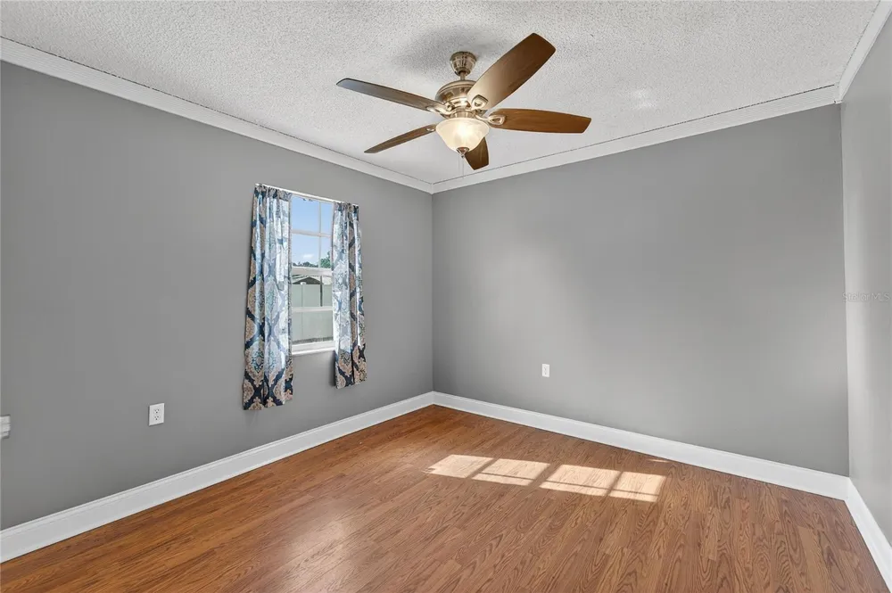 632 SWISS DRIVE Lakeland, FL 33810