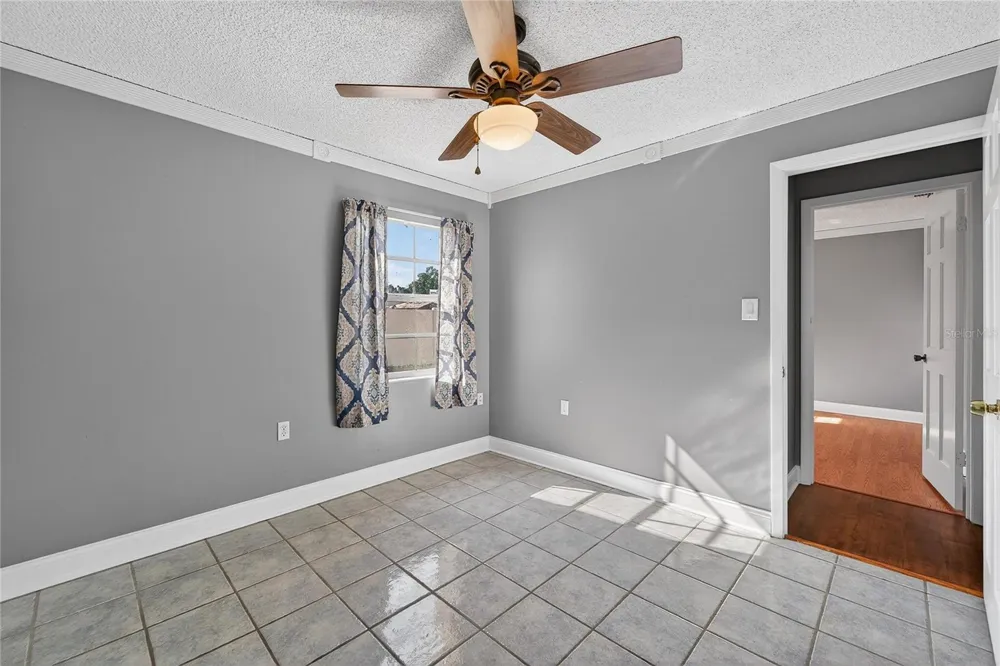 632 SWISS DRIVE Lakeland, FL 33810