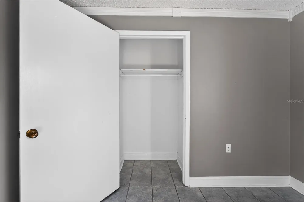 632 SWISS DRIVE Lakeland, FL 33810