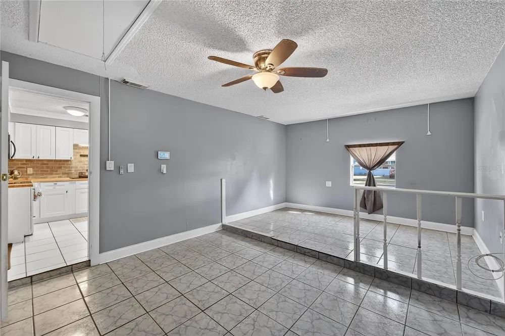 632 SWISS DRIVE Lakeland, FL 33810