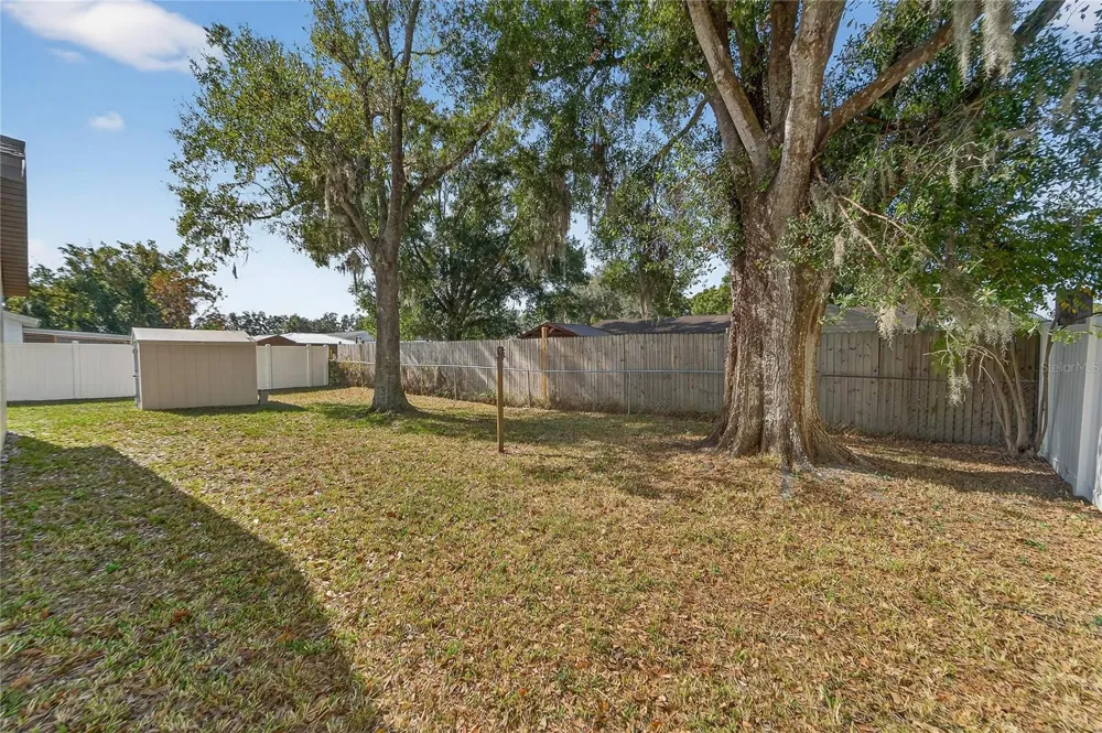 632 SWISS DRIVE Lakeland, FL 33810