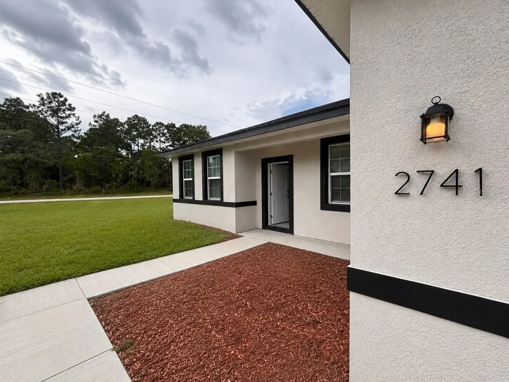 2741 W RUTLAND DRIVE Citrus Springs, FL 34433