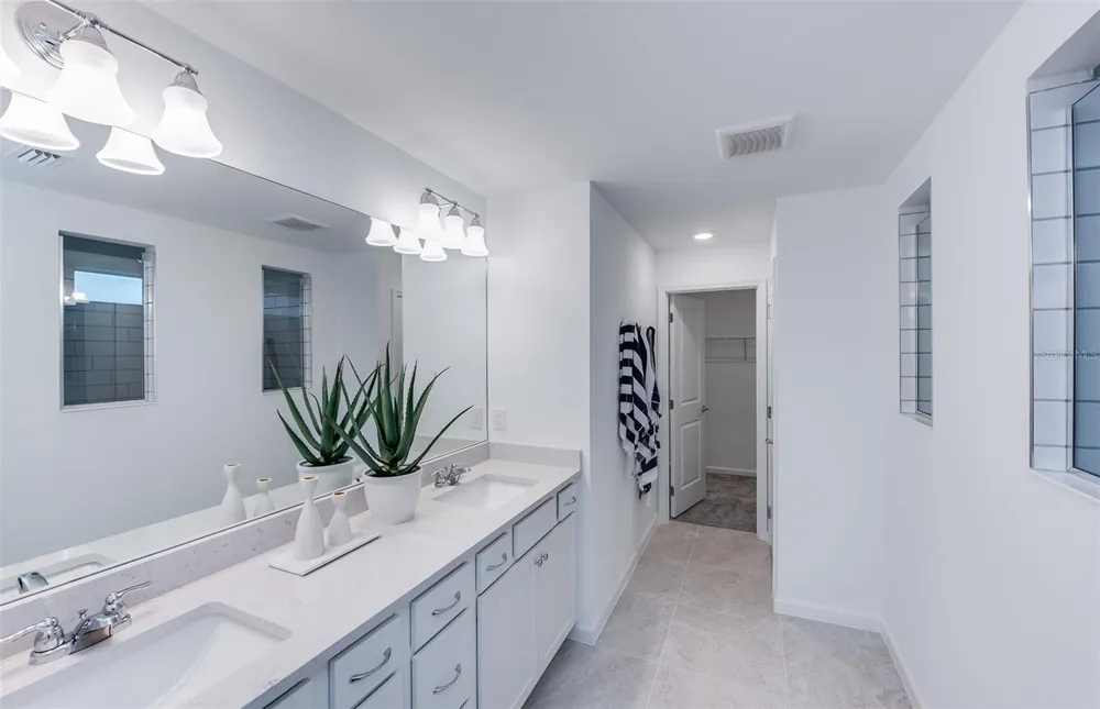 4809 FINLEY DRIVE Davenport, FL 33837
