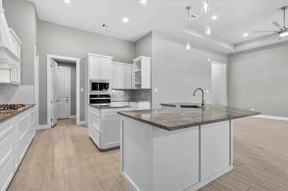 1469 Dragonstone Court Corpus Christi, TX 78415
