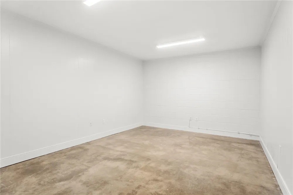 604 W Broadway Avenue Portland, TX 78374