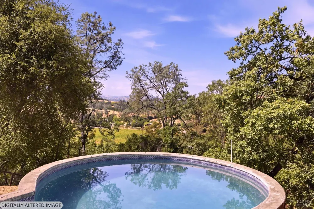 26801 Oak Knoll Terrace Cloverdale, CA 95425