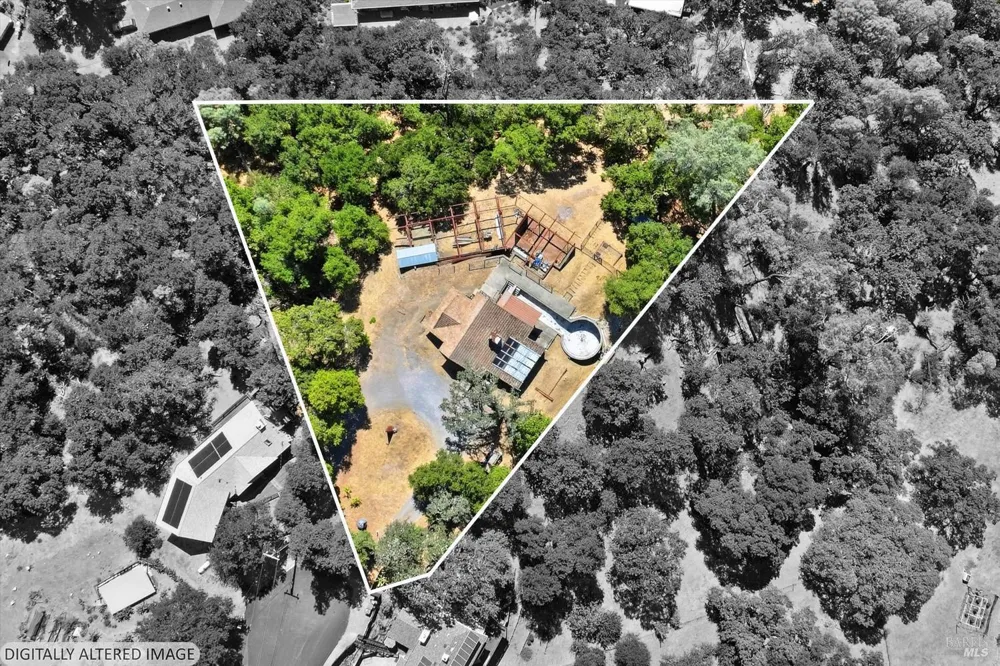 26801 Oak Knoll Terrace Cloverdale, CA 95425