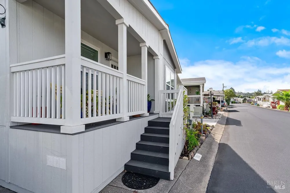 162 Redwing Drive Santa Rosa, CA 95409