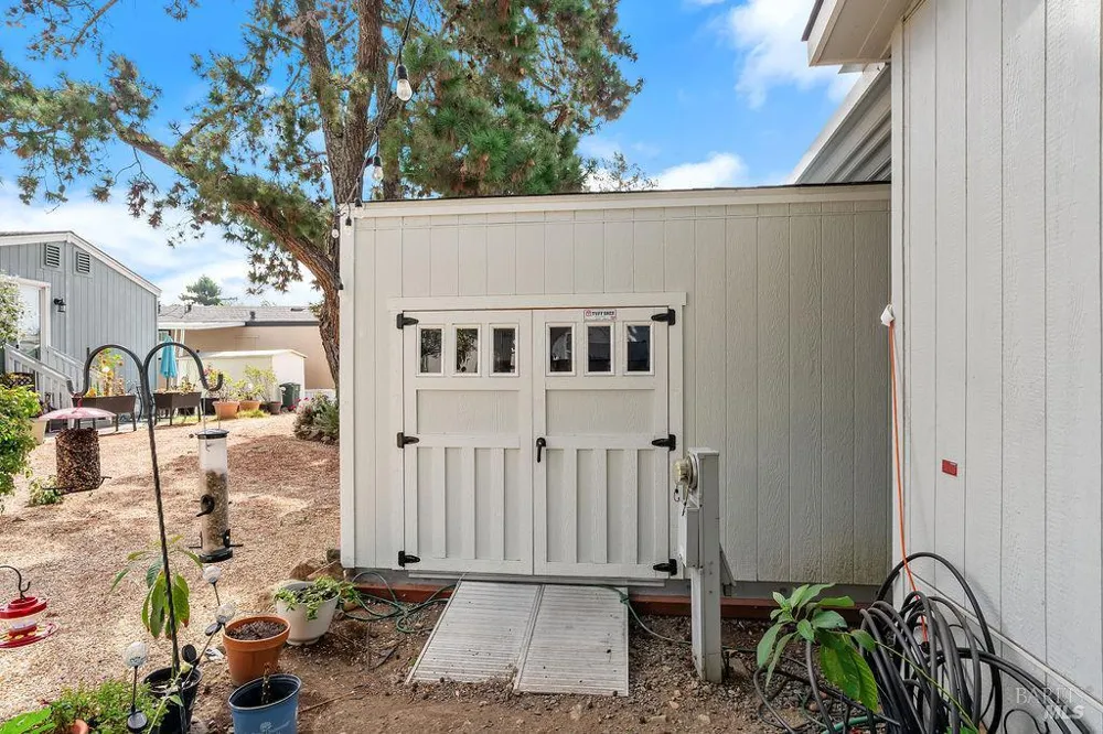 162 Redwing Drive Santa Rosa, CA 95409