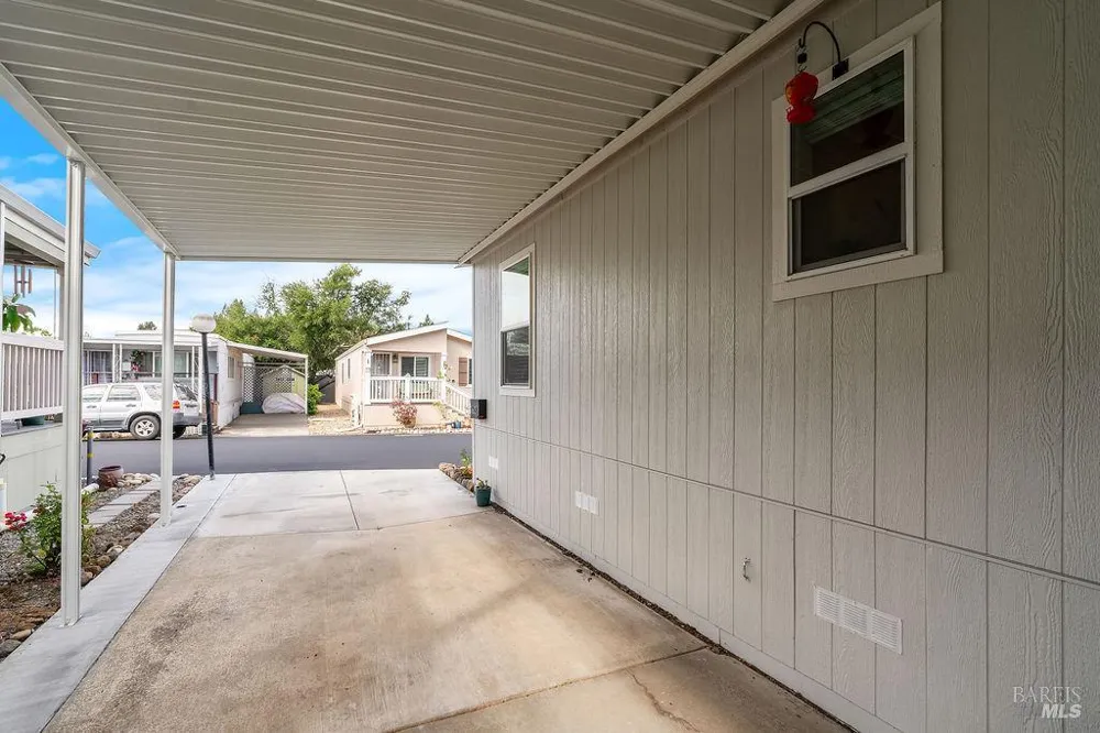 162 Redwing Drive Santa Rosa, CA 95409