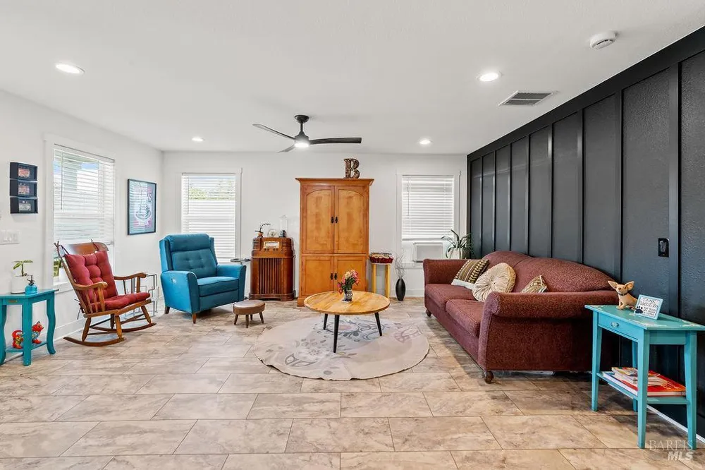 162 Redwing Drive Santa Rosa, CA 95409