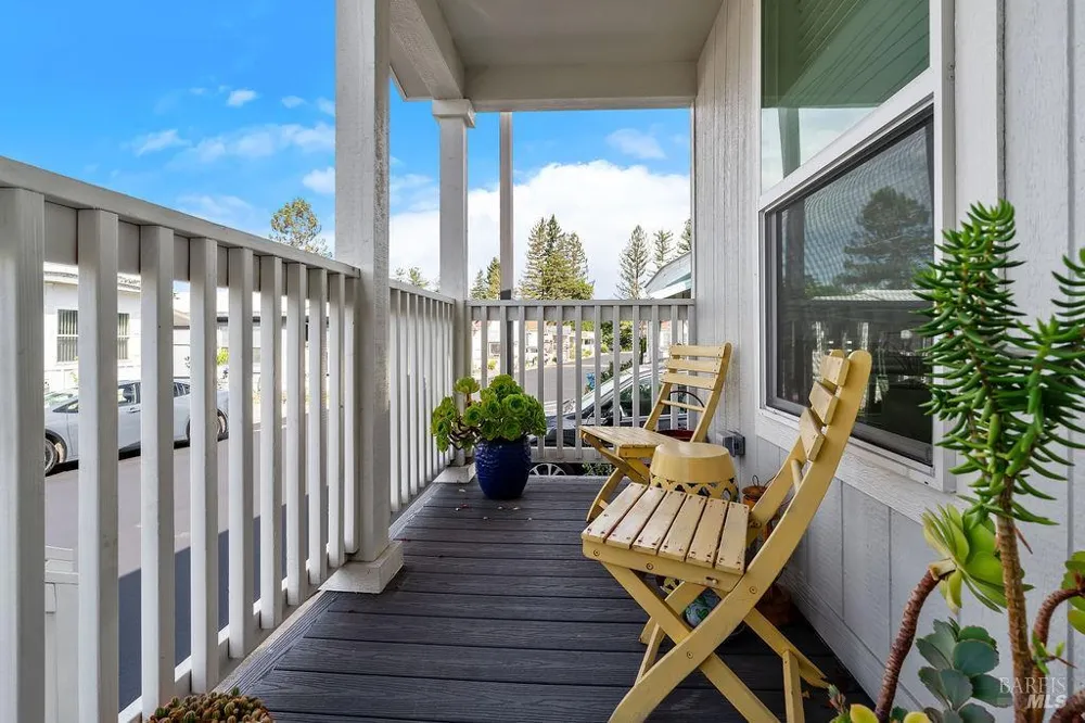 162 Redwing Drive Santa Rosa, CA 95409