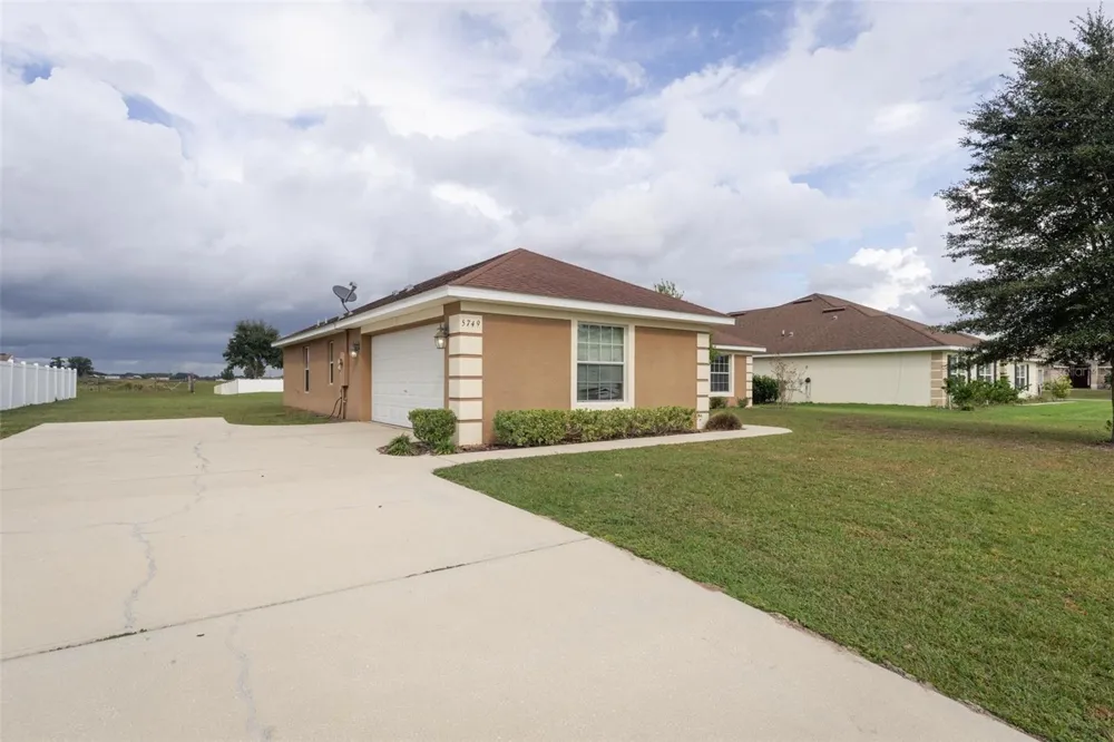 5749 SW 98TH PLACE ocala, FL 34476