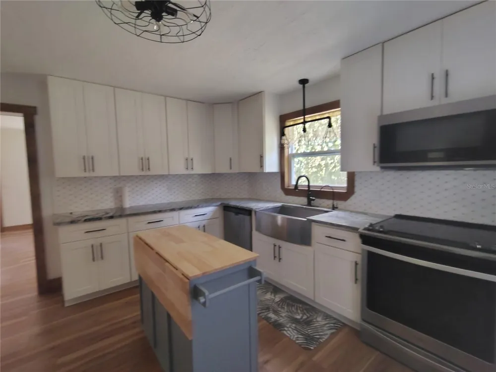 12537 SW 38TH WAY Webster, FL 33597