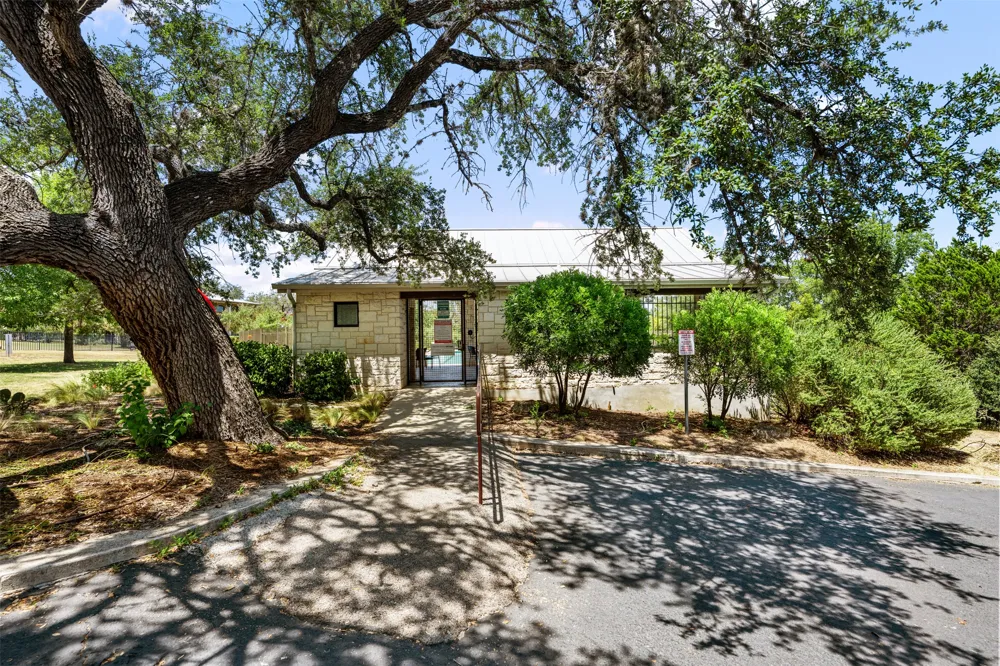 335 Harbor Drive Spicewood, TX 78669