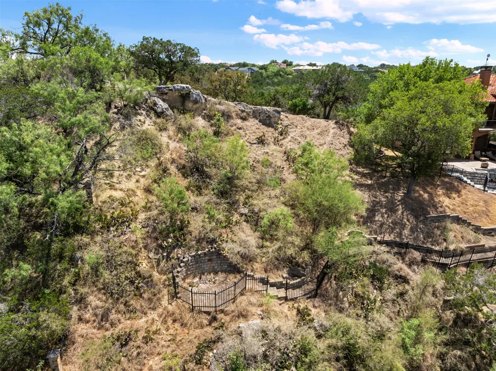 335 Harbor Drive Spicewood, TX 78669