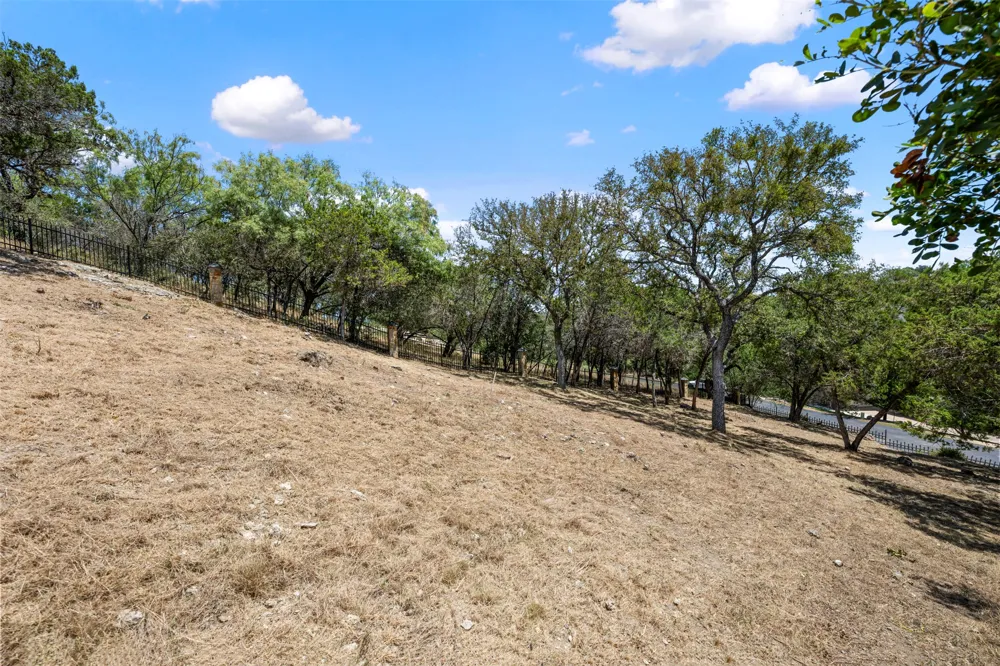 335 Harbor Drive Spicewood, TX 78669