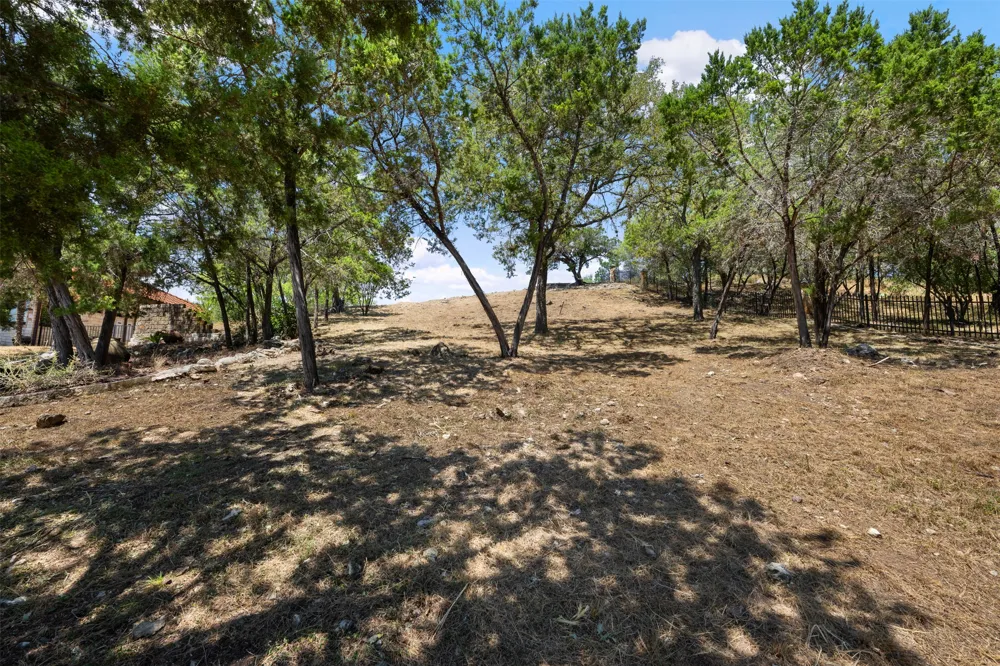 335 Harbor Drive Spicewood, TX 78669