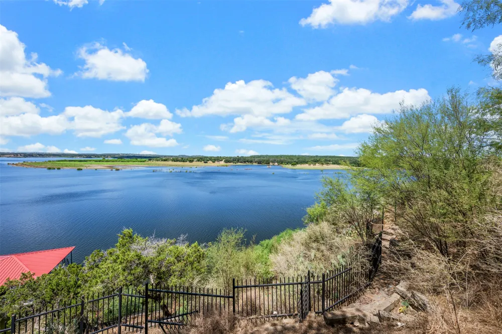 335 Harbor Drive Spicewood, TX 78669