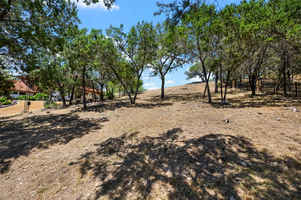 335 Harbor Drive Spicewood, TX 78669