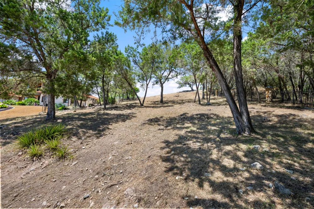 335 Harbor Drive Spicewood, TX 78669