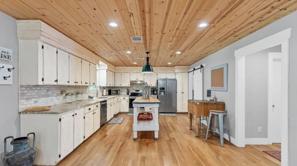 606 Deer Creek Cove Wimberley, TX 78676