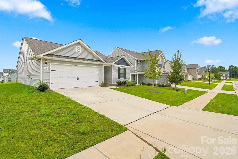 3325 Brighton Drive Gastonia, NC 28052