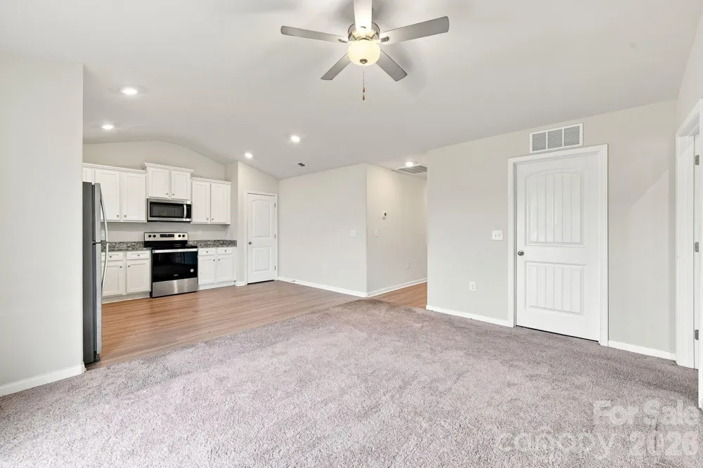 3325 Brighton Drive Gastonia, NC 28052